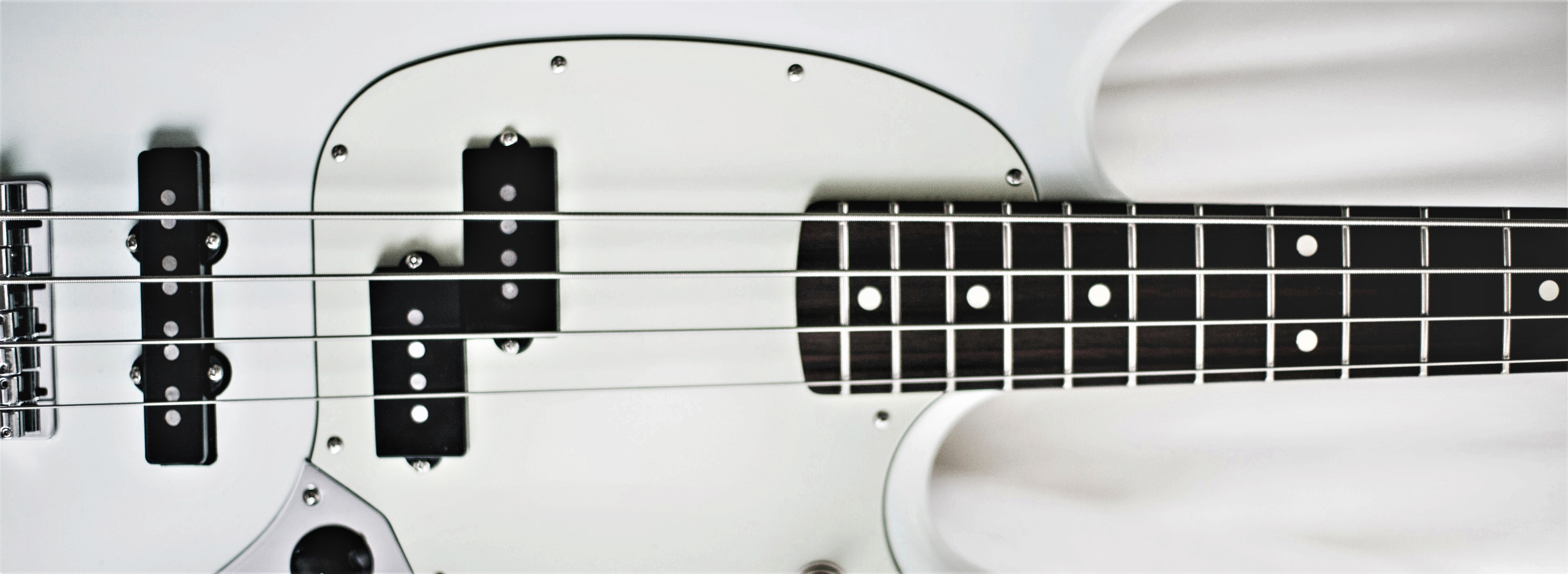 Fiasco Sounds Guitar Background